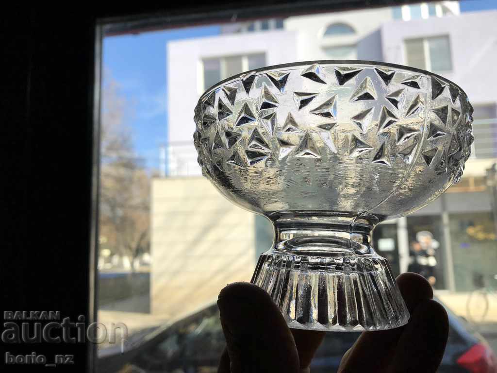 Delivery of 9668. SERVICE PACKAGING FOR MASSIVE GLASS ICE CREAM Delivery of 9668. SERVICE PACKAGING FOR MASSIVE GLASS ICE CREAM