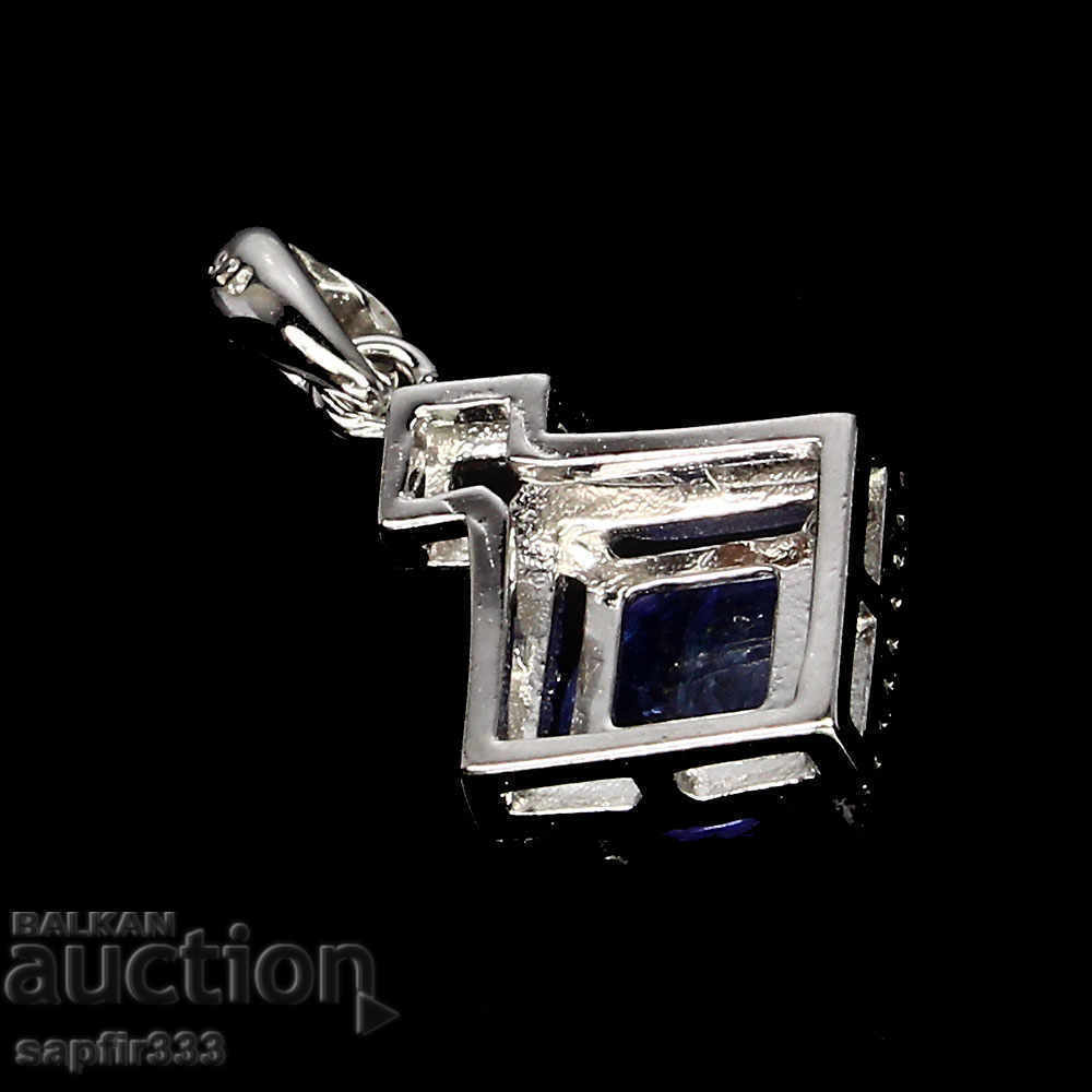 Auction BEAUTIFUL MEDALLION WITH NATURAL TANZANITE AND ZIRCONIA Auction BEAUTIFUL MEDALLION WITH NATURAL TANZANITE AND ZIRCONIA