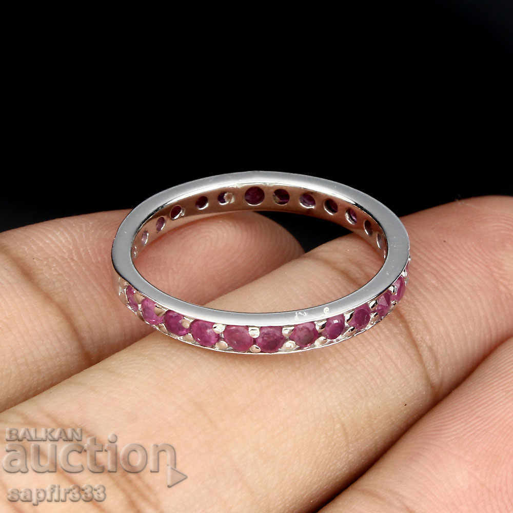 Auction UNIQUE GENTLE AND SOPHISTICATED RING WITH NATURAL RUBIES Auction UNIQUE GENTLE AND SOPHISTICATED RING WITH NATURAL RUBIES