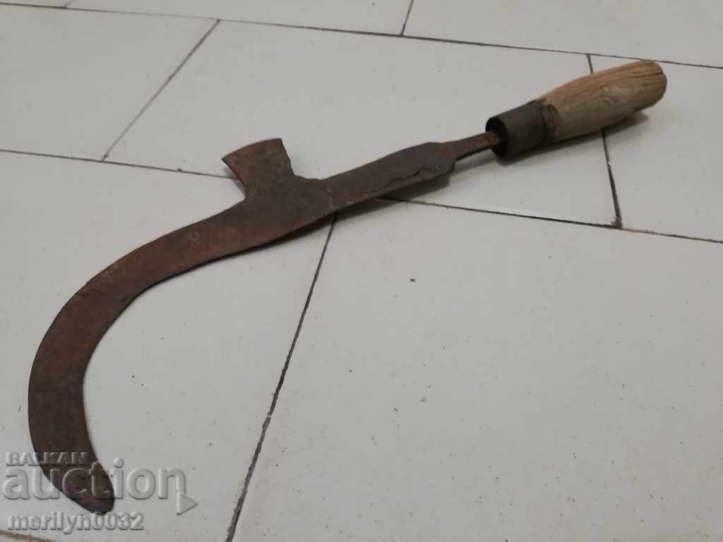 Old hand-forged scythe, wrought iron blade - 5 Old hand-forged scythe, wrought iron blade - 5