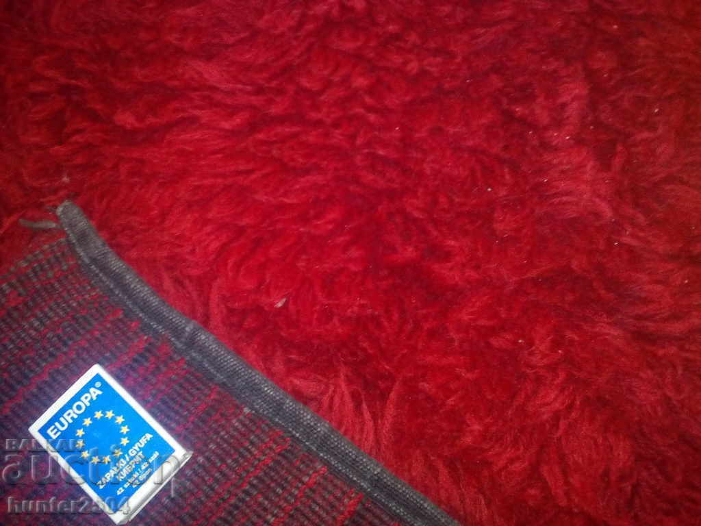 KITTENIK, hand woven. Wool 215x130, red, no marks 5 kg. with price 79.95 BGN | € 40.88 KITTENIK, hand woven. Wool 215x130, red, no marks 5 kg. with price 79.95 BGN | € 40.88