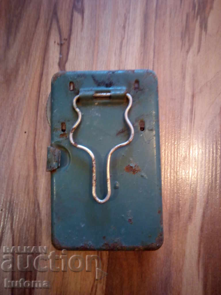 Old lantern Elprom with price 4.99 BGN | € 2.55 Old lantern Elprom with price 4.99 BGN | € 2.55