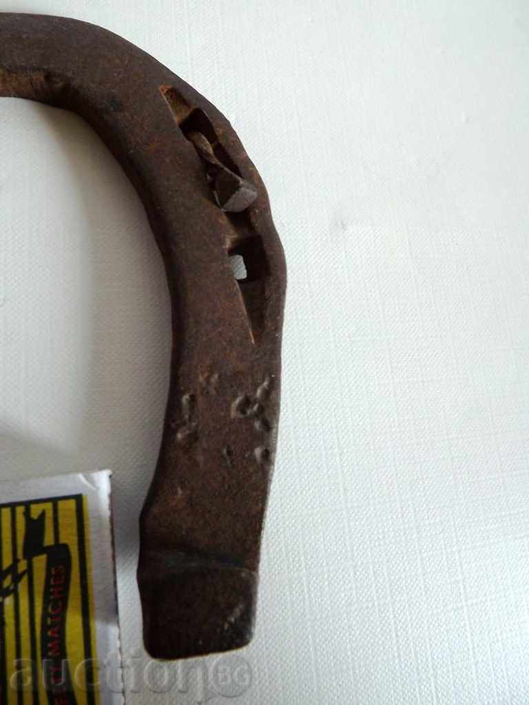 PODKOVA - DECORATION ETHNO KAT TAVANA with price 9.00 BGN | € 4.60