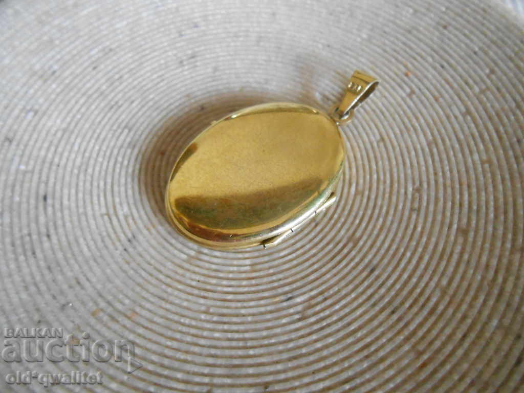 silver medallion opener, gilded with price 169.00 BGN | € 86.41 silver medallion opener, gilded with price 169.00 BGN | € 86.41