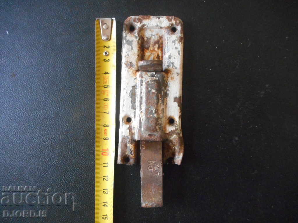 Παλιά μανδάλωση, σημάδια με τιμή 3.00 BGN | € 1.53