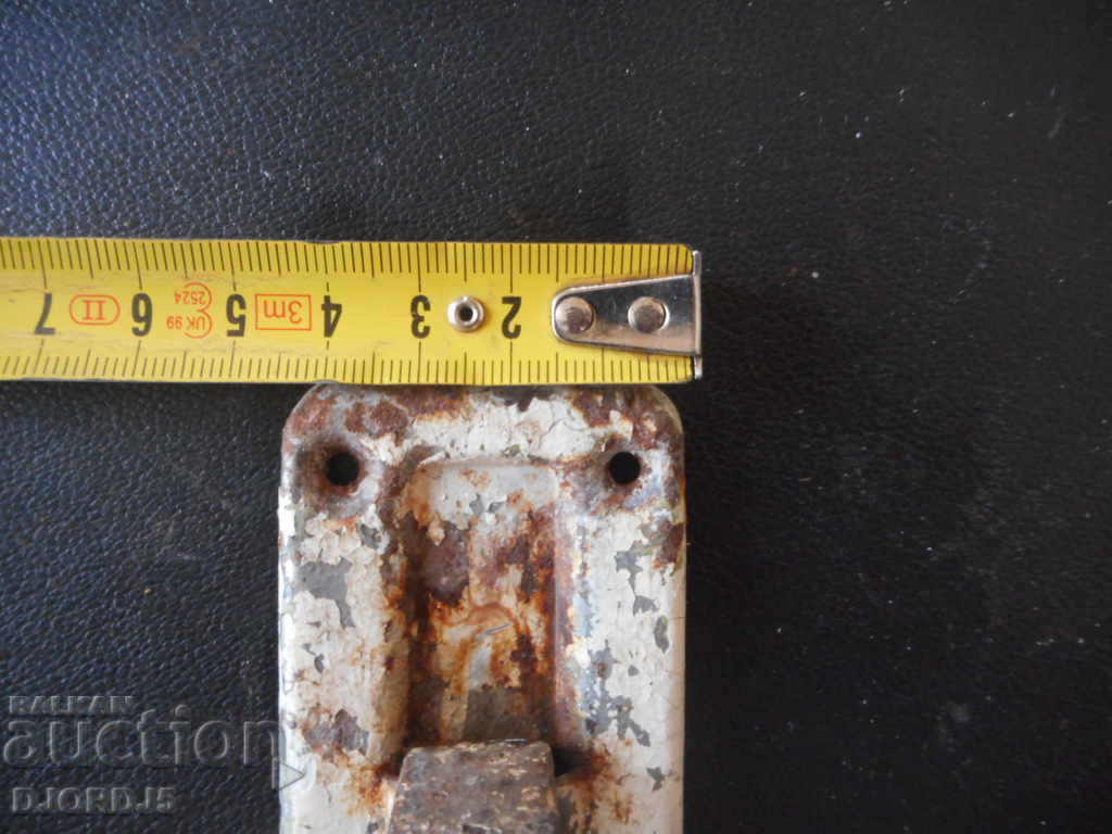 Δημοπρασία Παλιά μανδάλωση, σημάδια