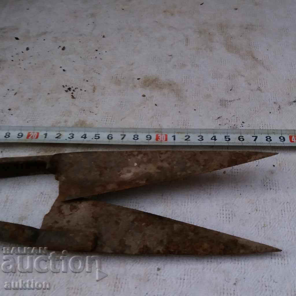 OLD BAGS FOR TURNING OVEN WAVES with price 2.99 BGN | € 1.53 OLD BAGS FOR TURNING OVEN WAVES with price 2.99 BGN | € 1.53