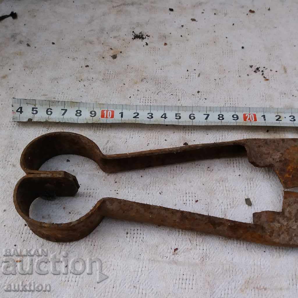 OLD BAGS FOR TURNING OVEN WAVES with price 2.99 BGN | € 1.53 OLD BAGS FOR TURNING OVEN WAVES with price 2.99 BGN | € 1.53