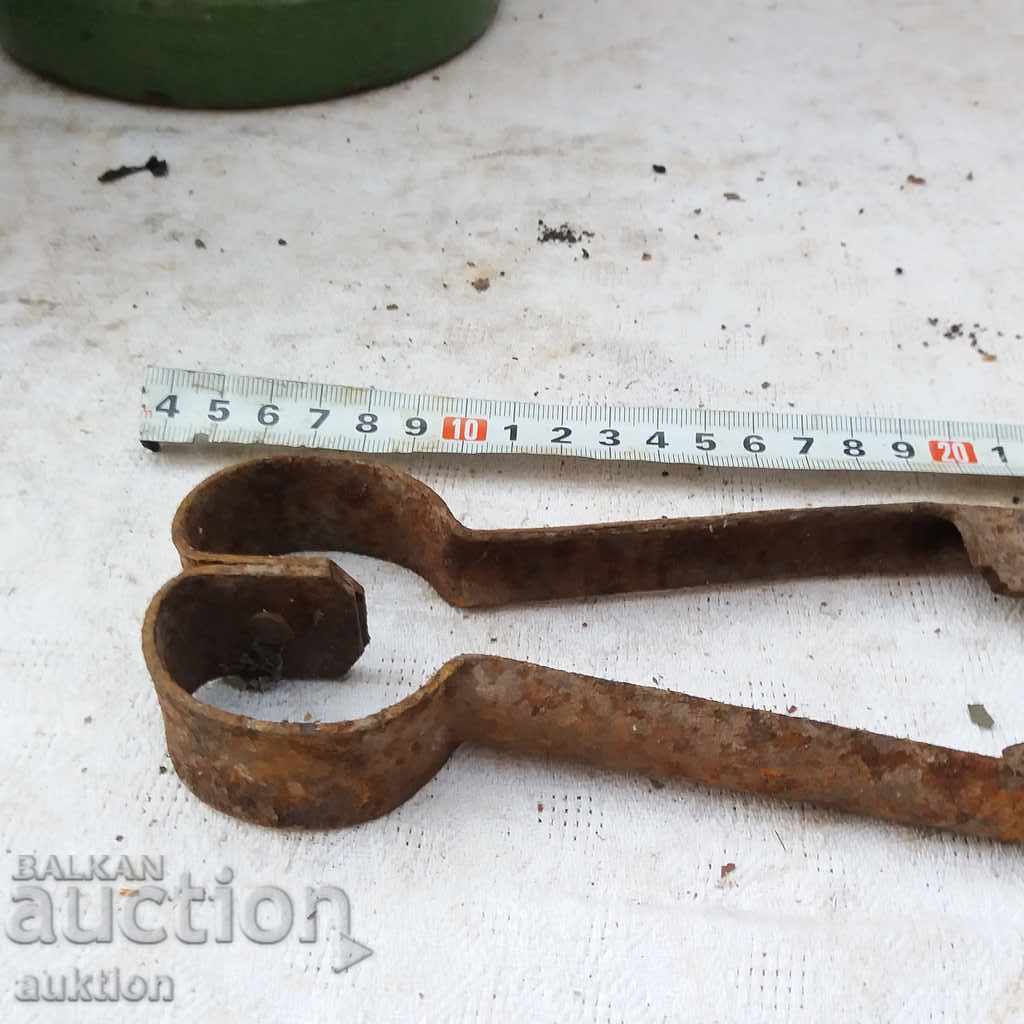 Delivery of OLD BAGS FOR TURNING OVEN WAVES Delivery of OLD BAGS FOR TURNING OVEN WAVES