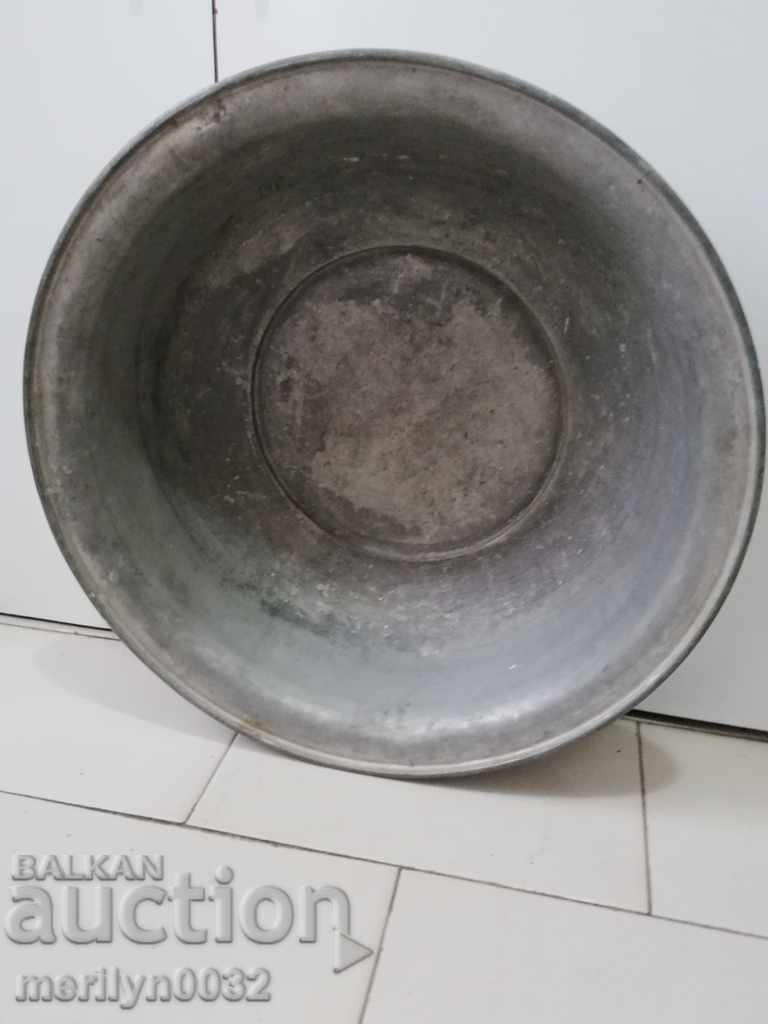 Tinned basin, copper pot, baker, trough with price 129.00 BGN | € 65.96 Tinned basin, copper pot, baker, trough with price 129.00 BGN | € 65.96