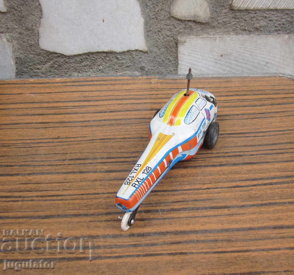 Delivery of old soc mechanical tin metal toy helicopter Delivery of old soc mechanical tin metal toy helicopter