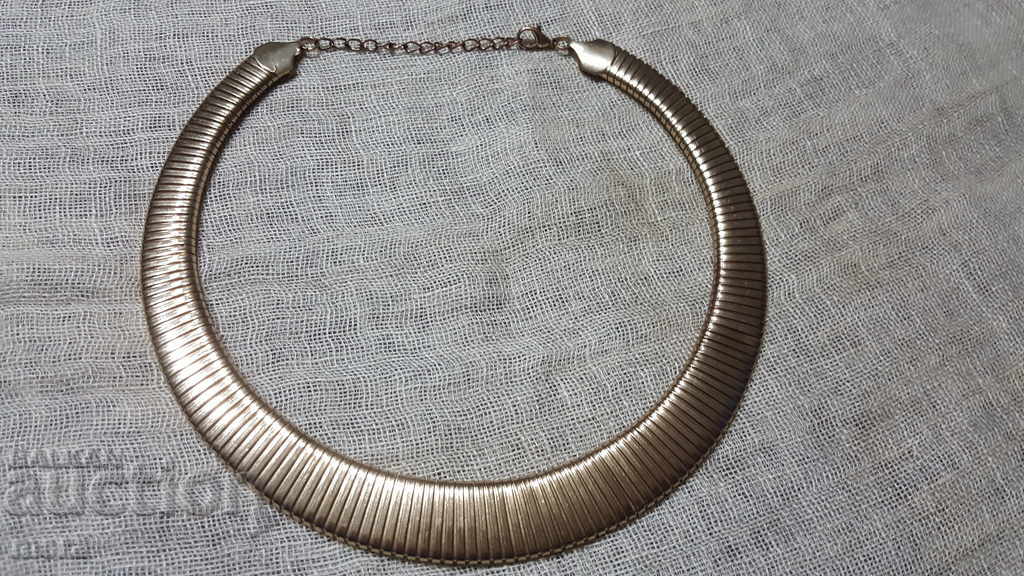 An old gilt necklace - 5 An old gilt necklace - 5