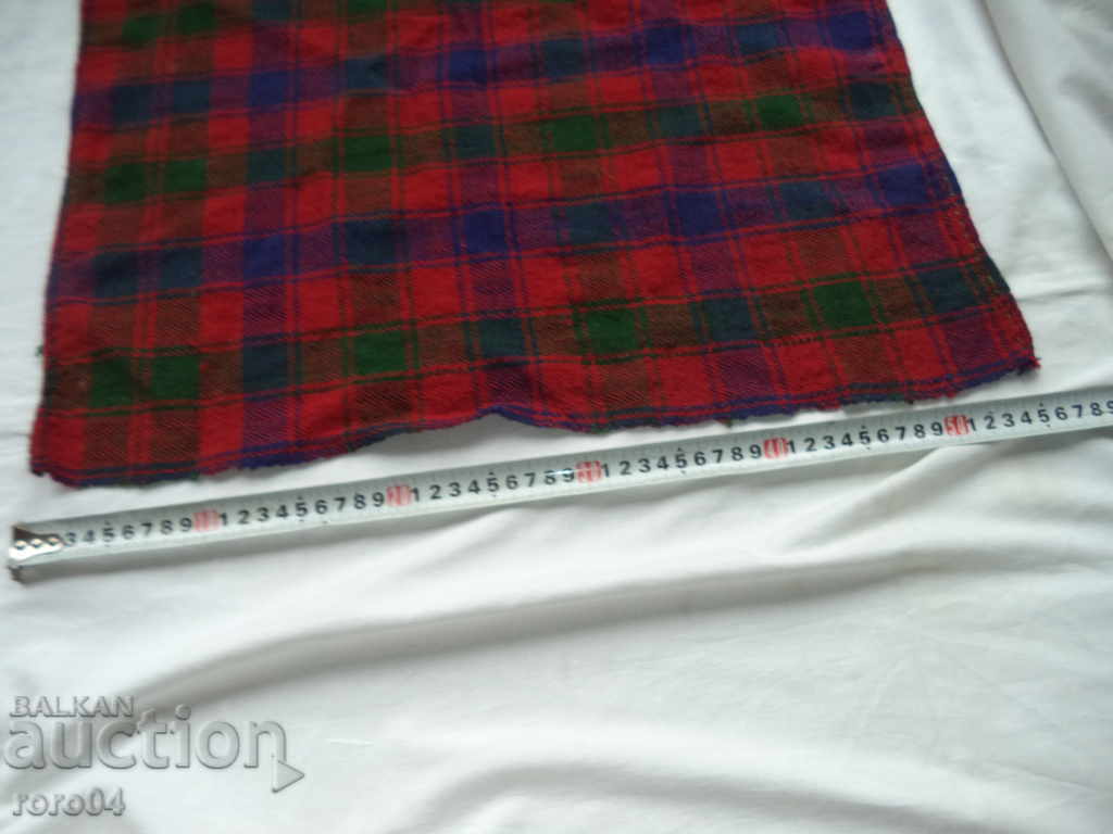 СТАРА ШАРЕНА ВЪЛНЕНА ПРЕСТИЛКА БЕЗ ВРЪЗКИ с цена 15.30 лв. | € 7.82 СТАРА ШАРЕНА ВЪЛНЕНА ПРЕСТИЛКА БЕЗ ВРЪЗКИ с цена 15.30 лв. | € 7.82