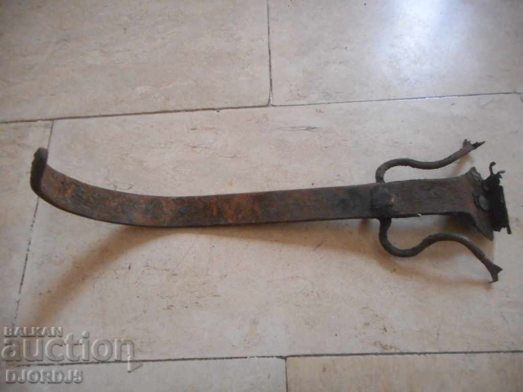 Auction Old forged handle made of copper pan Auction Old forged handle made of copper pan