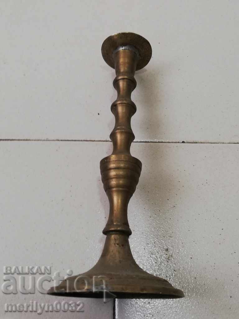 Delivery of Bronze candlestick with tughra stamp Ottoman period candle lamp