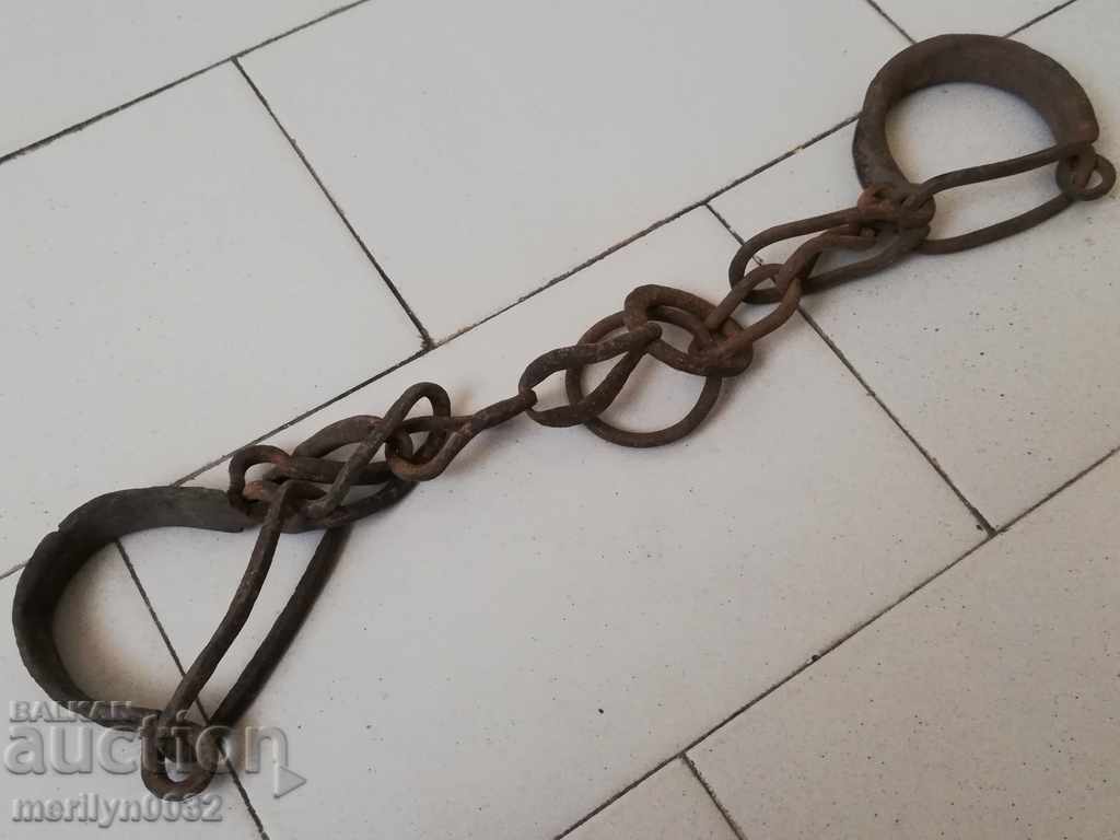 Old hand forged beads, chains, pranks, chains with price 43.00 BGN | € 21.99 Old hand forged beads, chains, pranks, chains with price 43.00 BGN | € 21.99