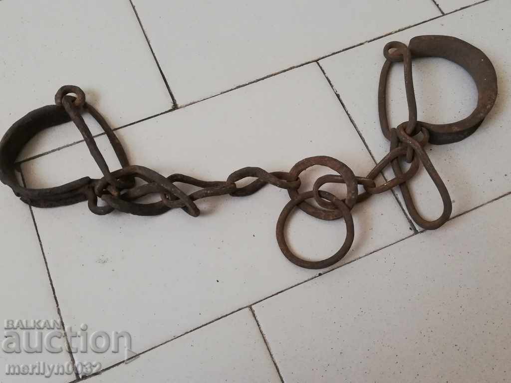 Old hand forged beads, chains, pranks, chains - 6 Old hand forged beads, chains, pranks, chains - 6