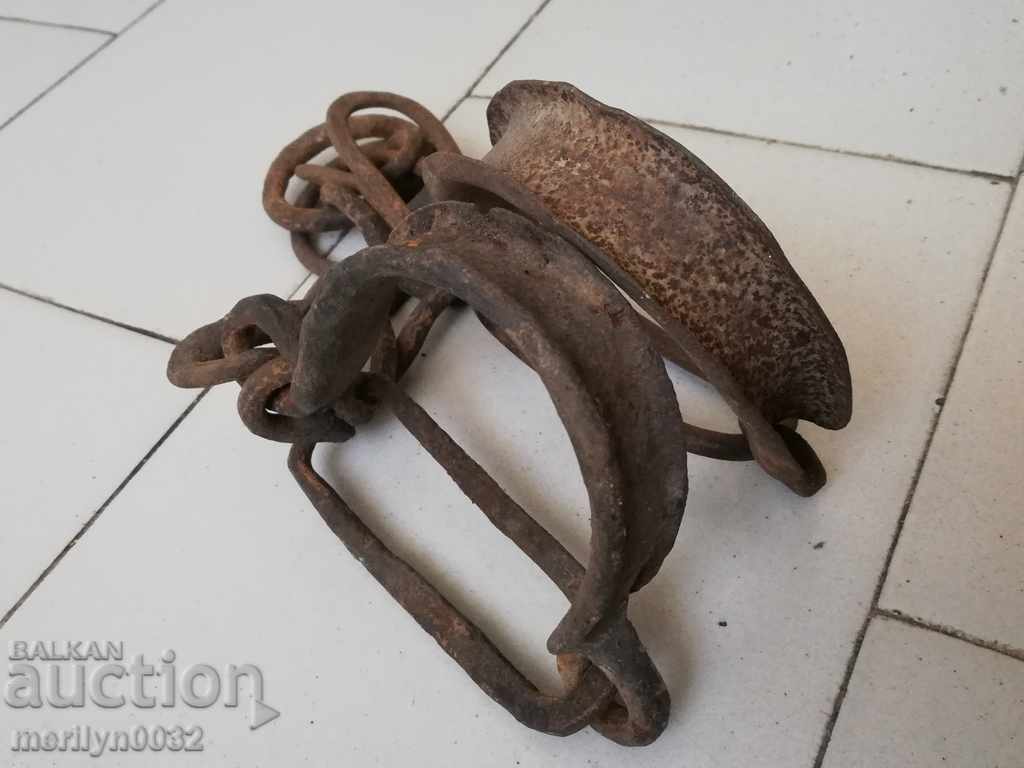 Old hand forged beads, chains, pranks, chains - 7 Old hand forged beads, chains, pranks, chains - 7