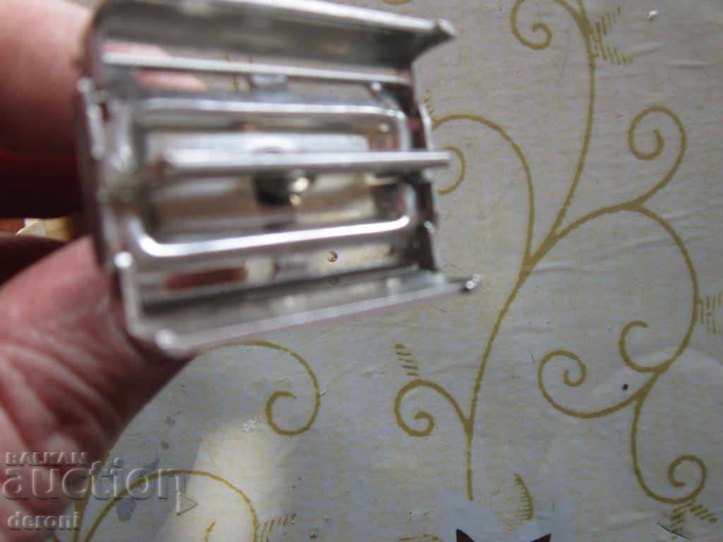 A rare Rotbart shaver with a razor box - 6 A rare Rotbart shaver with a razor box - 6