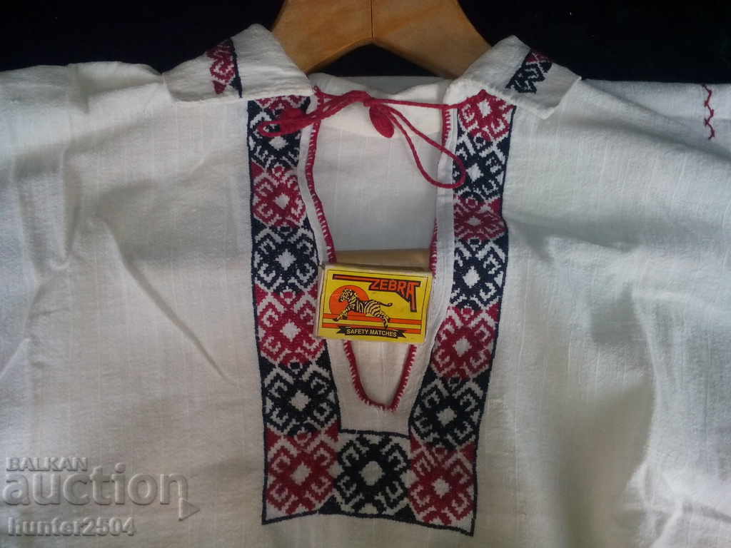 Women's shirt, long, fringe, beginning of the 19th century, hand embroidery, p44-48 with price 59.95 BGN | € 30.65 Women's shirt, long, fringe, beginning of the 19th century, hand embroidery, p44-48 with price 59.95 BGN | € 30.65