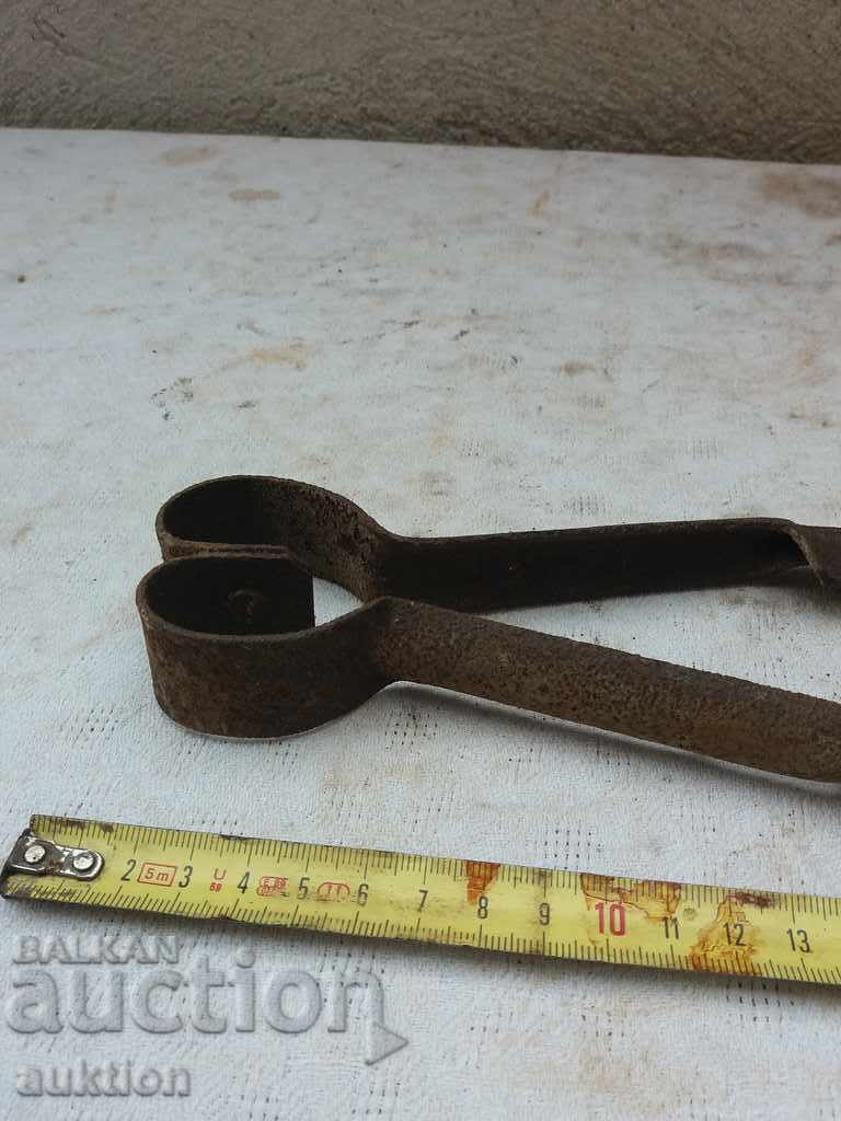 Delivery of STAR HORSES HANDLE FOR SHEEPING THE SHEEP