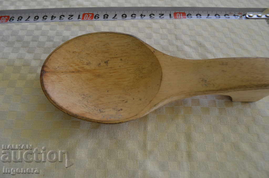 Delivery of WOODEN FIGURE SPOON OR SHOE