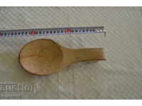 ДЪРВЕНА ФИГУРА ЛЪЖИЦА ИЛИ ОБУВКА