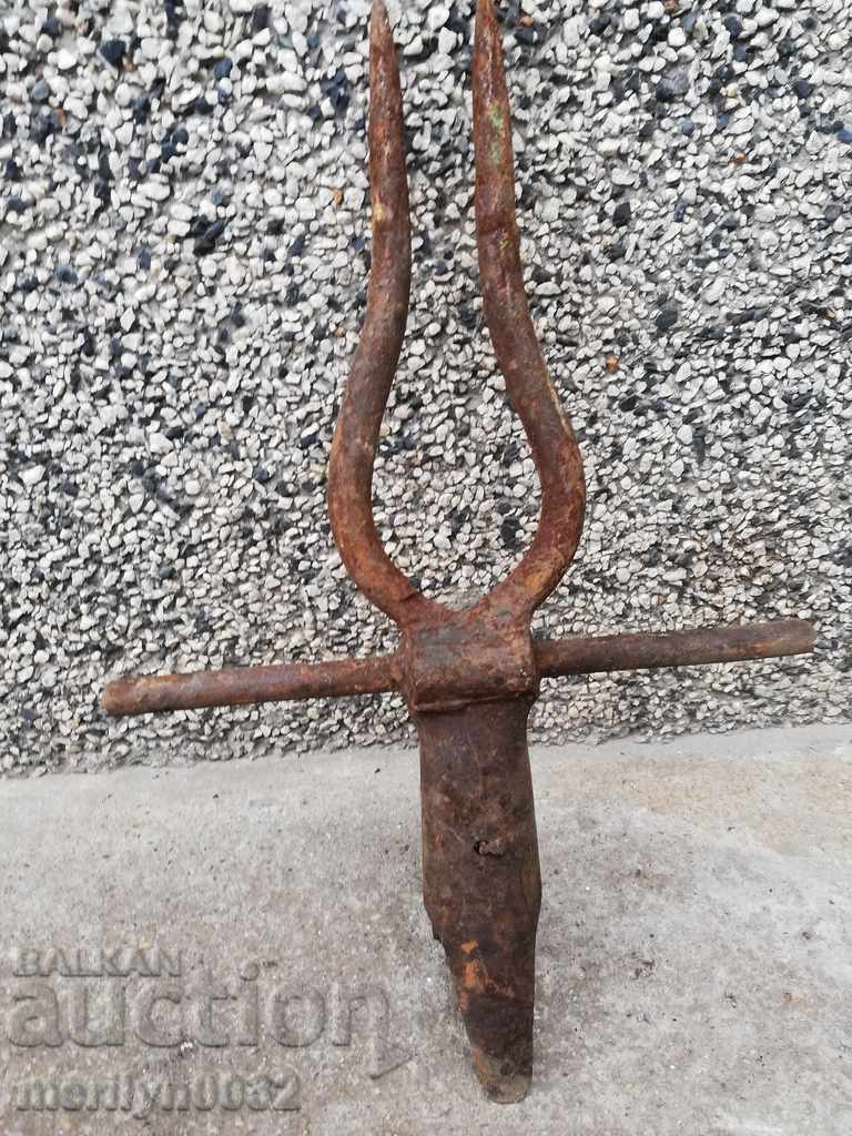 Παλιά σφυρήλατα δύο δόντια, δίκρανο, σφυρήλατο σίδερο - 7 Παλιά σφυρήλατα δύο δόντια, δίκρανο, σφυρήλατο σίδερο - 7