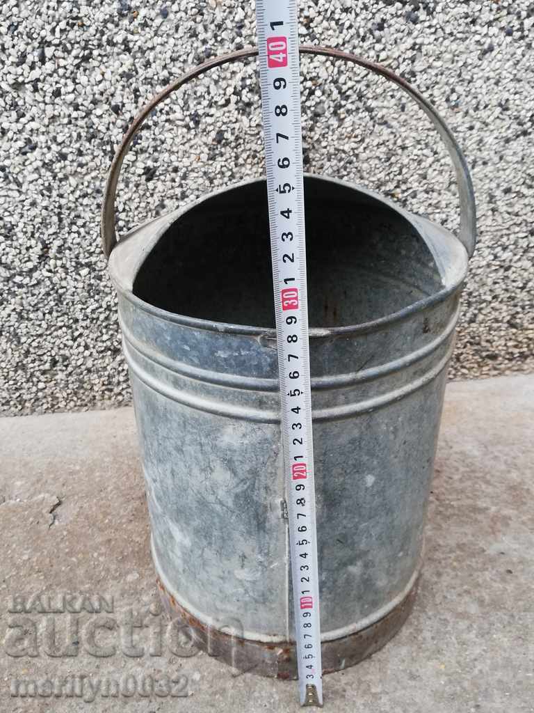 Delivery of Old metal watering can, galvanized tube, bucket, container Delivery of Old metal watering can, galvanized tube, bucket, container