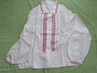 Hand-embroidered silk blouse from 70-80 years of XX century.