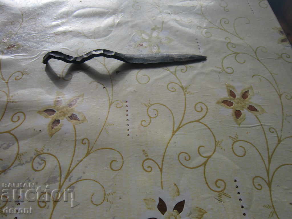 Delivery of Unique forged knife for dagger iron letters