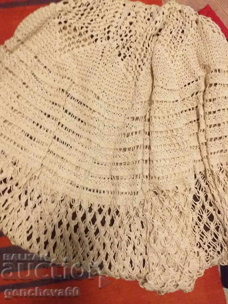 Аукцион Неупотребявана покривка за маса,ръчно изработена Аукцион Неупотребявана покривка за маса,ръчно изработена