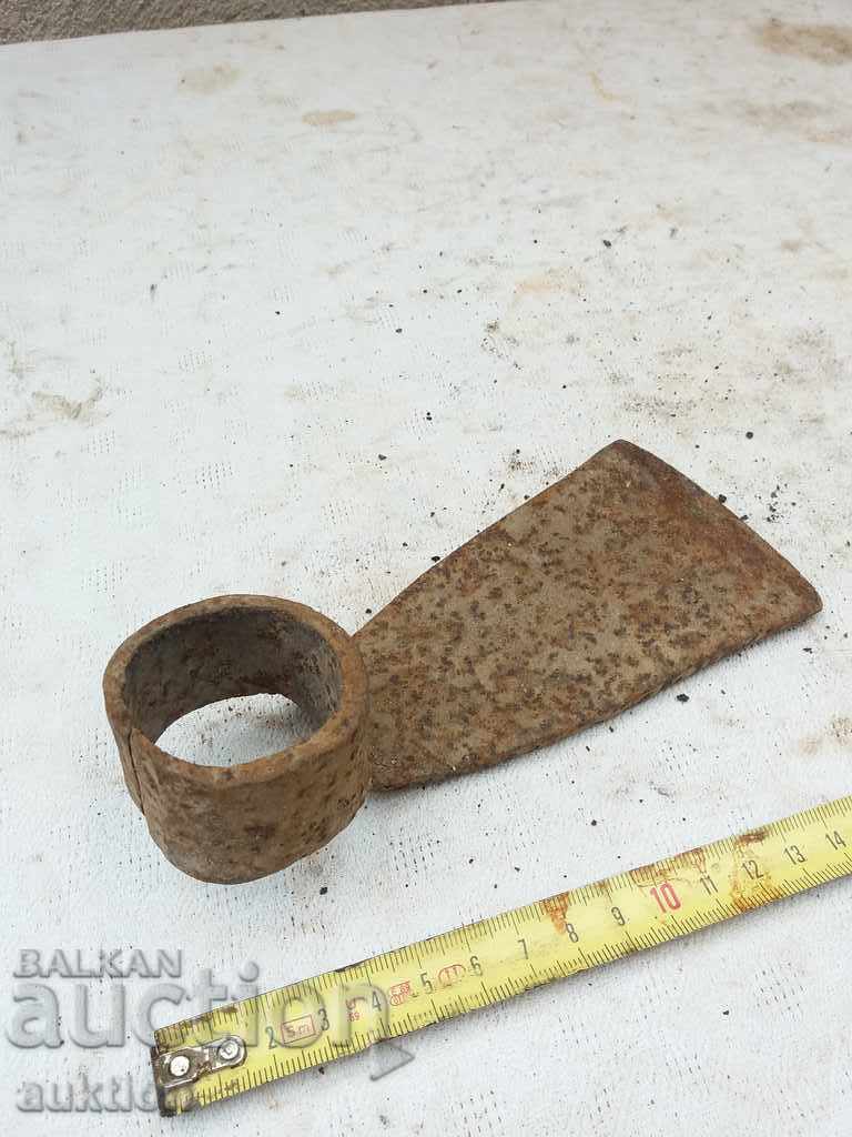 Auction  STARA KOVANA MOTICHKA FOR CHILDREN