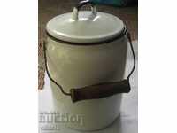 CANĂ VECHE EMAILATĂ PENTRU LAPTE