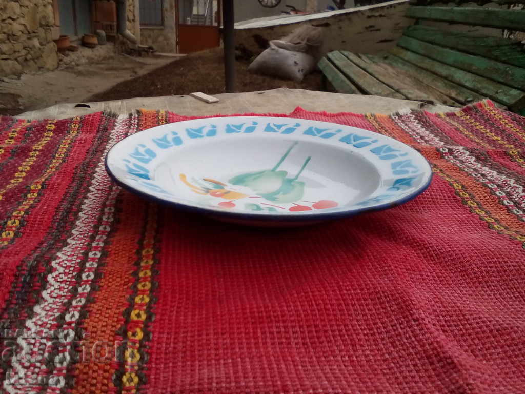 Old enamel bowl with price 12.00 BGN | € 6.14 Old enamel bowl with price 12.00 BGN | € 6.14