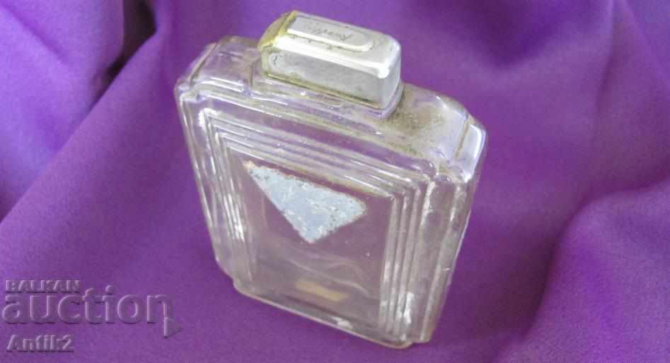 Auction 19th Century Original Glass Bottle for Perfume Metal Cap Auction 19th Century Original Glass Bottle for Perfume Metal Cap