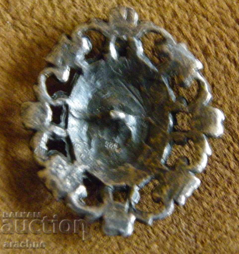 Delivery of Baroque silver medallion Delivery of Baroque silver medallion