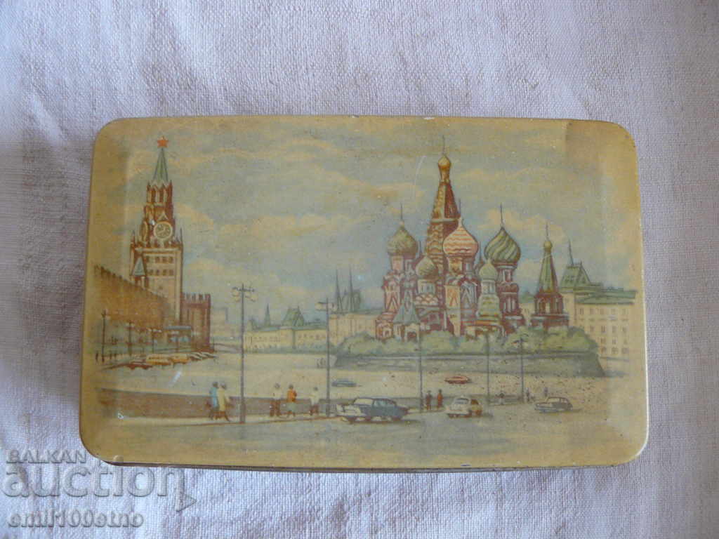 Kremlin Shell Box with Red Square USSR
