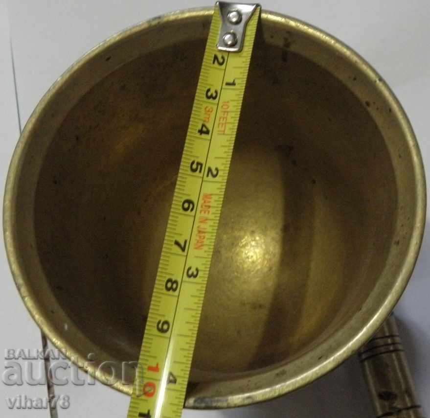 Auction Old bronze mortar, pestle, mortar Auction Old bronze mortar, pestle, mortar