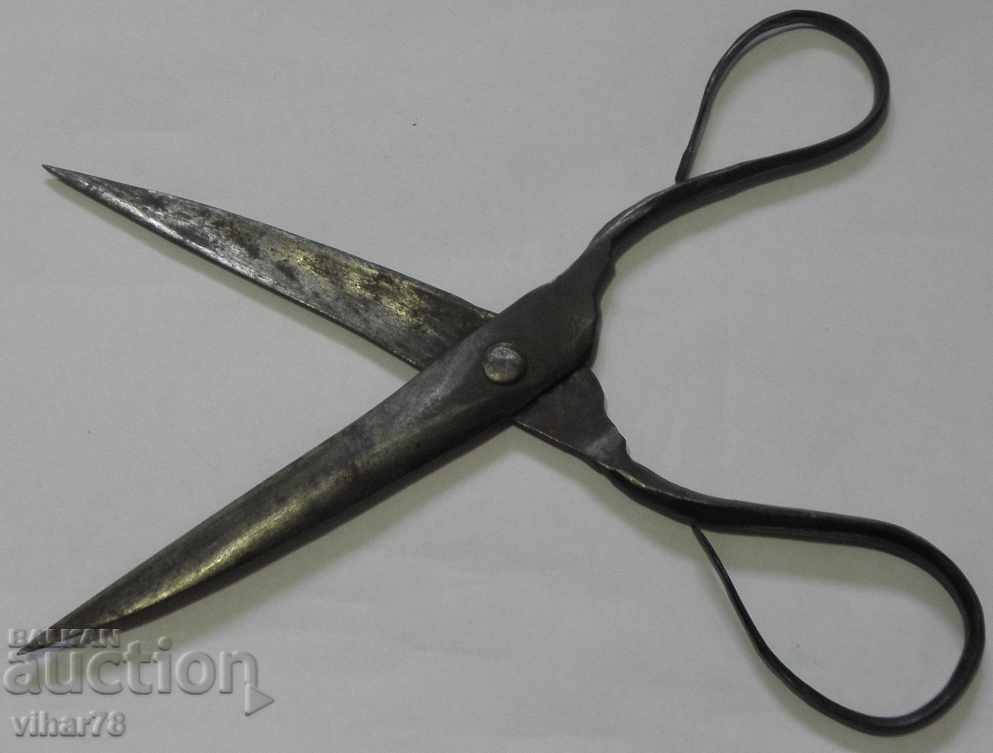 Licitație Foarfece vechi