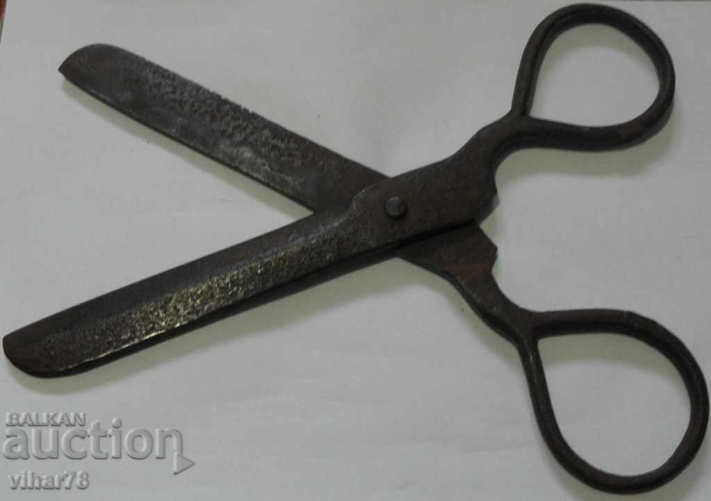 Licitație foarfece vechi Licitație foarfece vechi