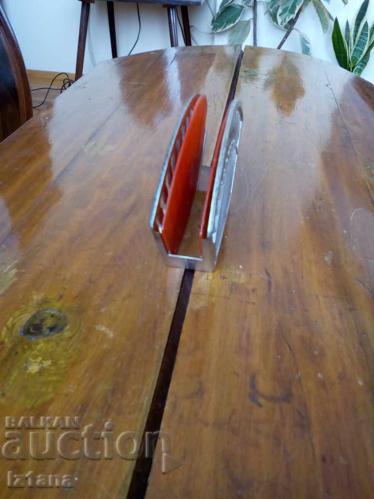 Old sailboat with price 3.00 BGN | € 1.53 Old sailboat with price 3.00 BGN | € 1.53