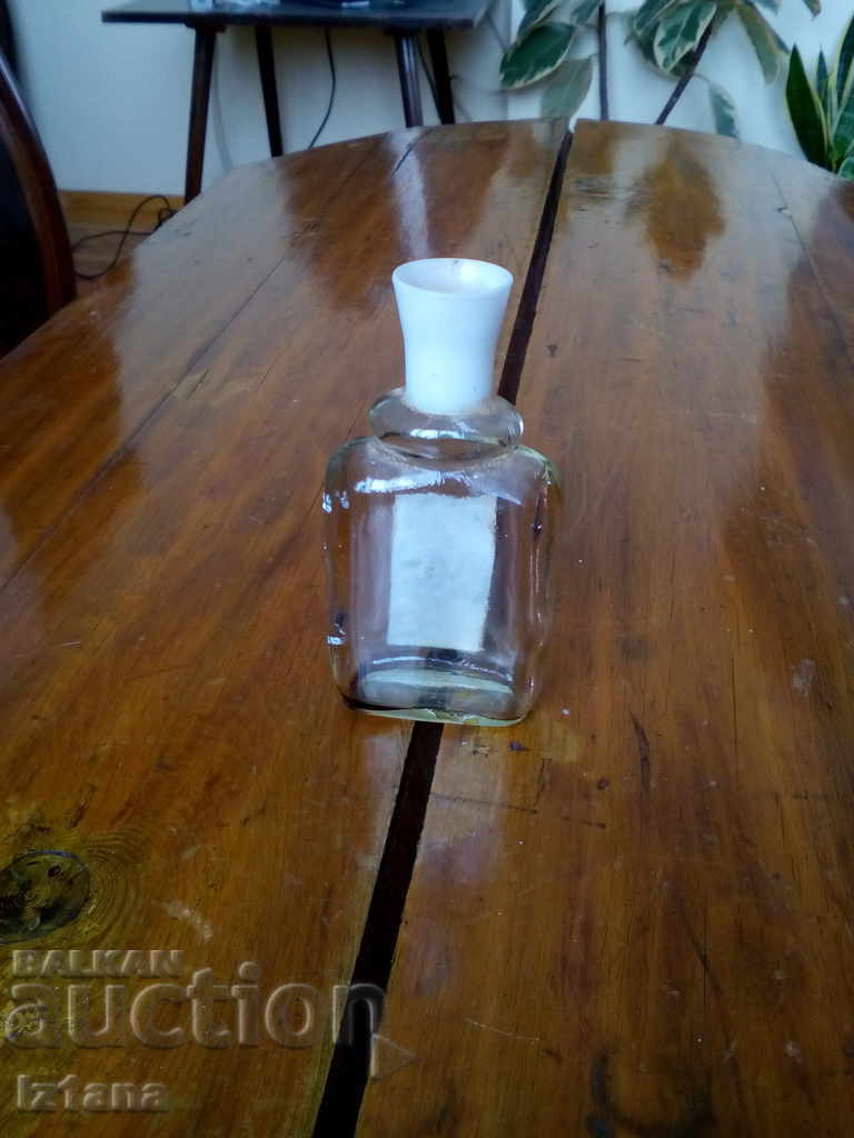 Delivery of Bottle of Odecolo Mirage Delivery of Bottle of Odecolo Mirage