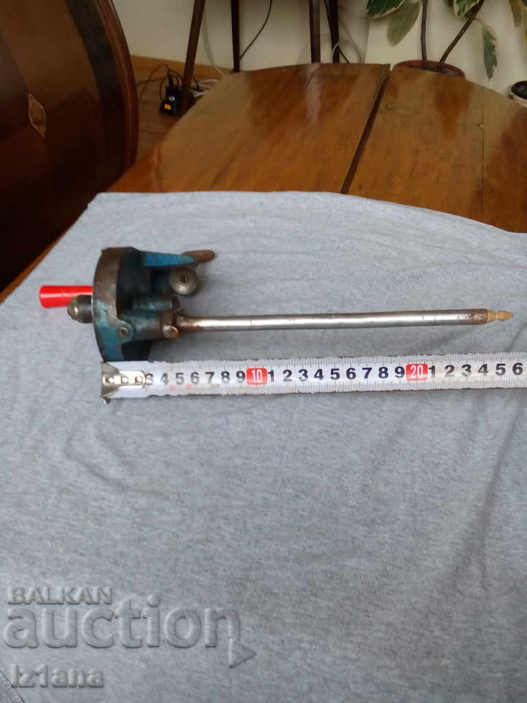 An old appliance - 5 An old appliance - 5