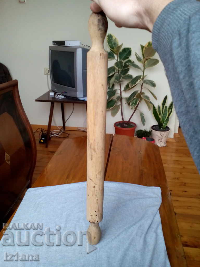 Auction An old dart Auction An old dart