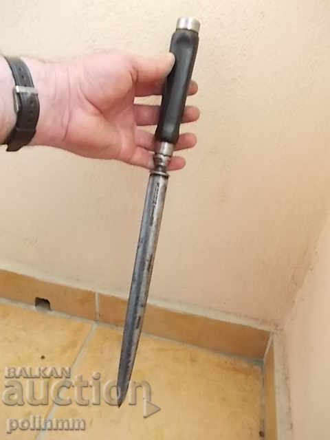 Old table F.Dick - 7 Old table F.Dick - 7