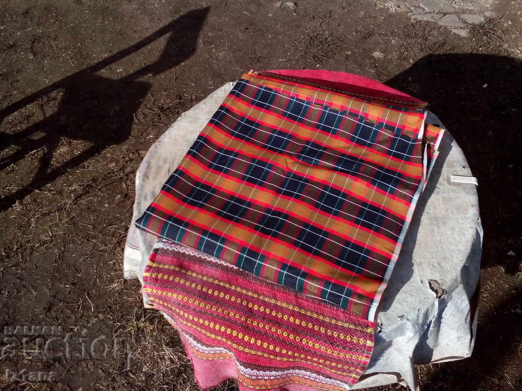 Auction Old cloth Auction Old cloth