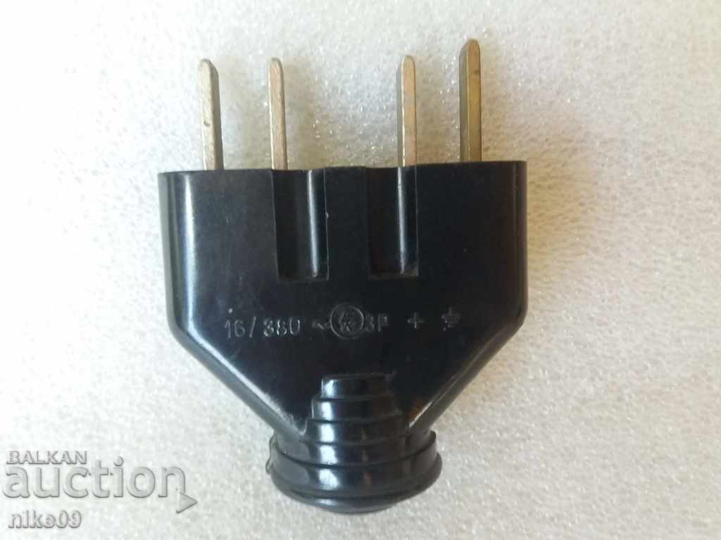 SOC Bakelite three-phase plug 16a 380v