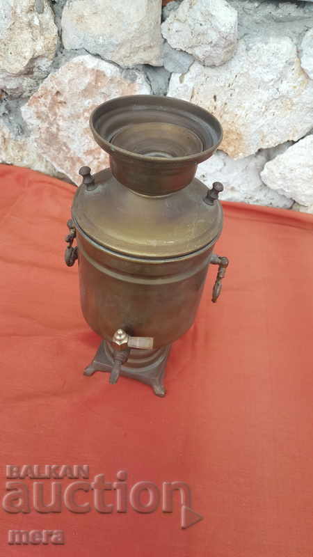 Аукцион Стар месингов самовар-сувенир Аукцион Стар месингов самовар-сувенир