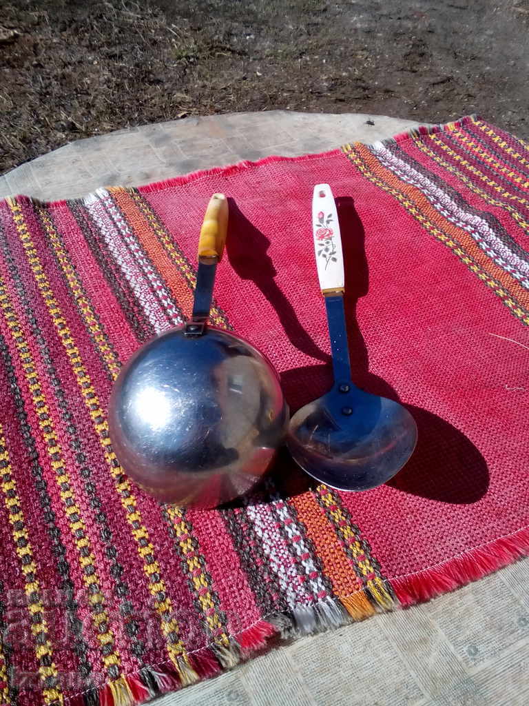 Delivery of Old ladle, spoon ROSTFREI Delivery of Old ladle, spoon ROSTFREI